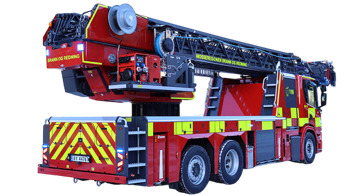 Echelle pivotante combinée classe +30 articulée - EPC L42AXS Scania P320 4x2 - 17.4 t - diesel 320 ch