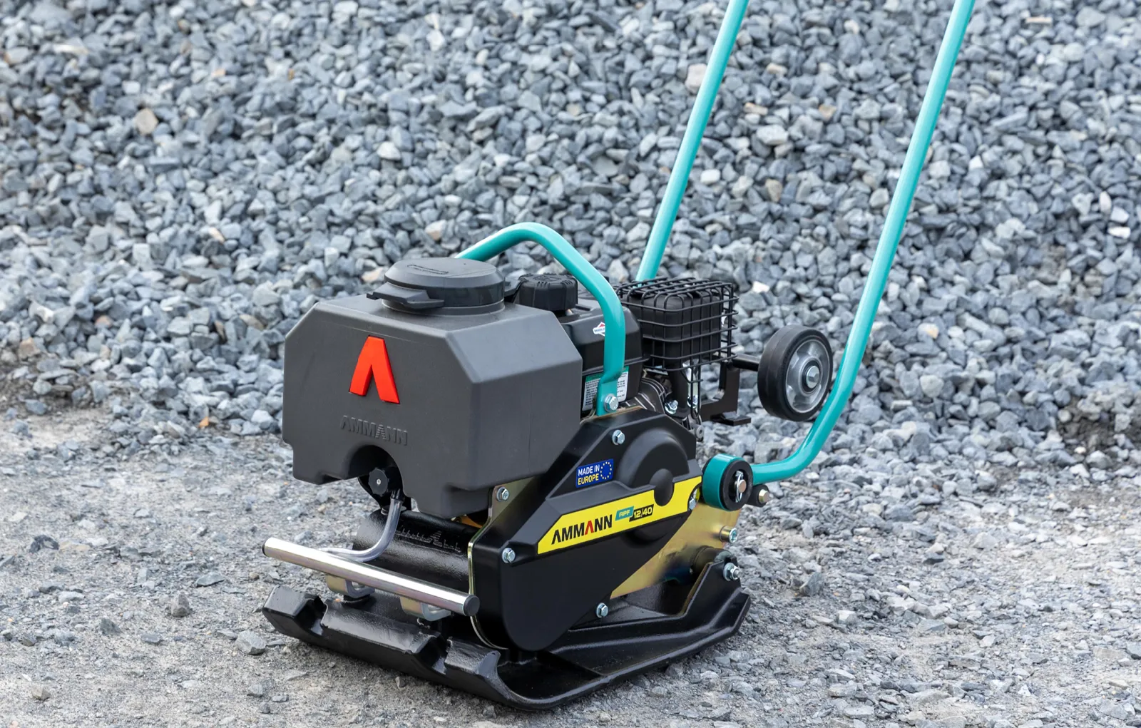 Plaque vibrante un sens AMMANN APF 12/40 – chariot de tra nsport inclus