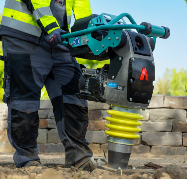 Pilonneuse AMMANN e-ATR68