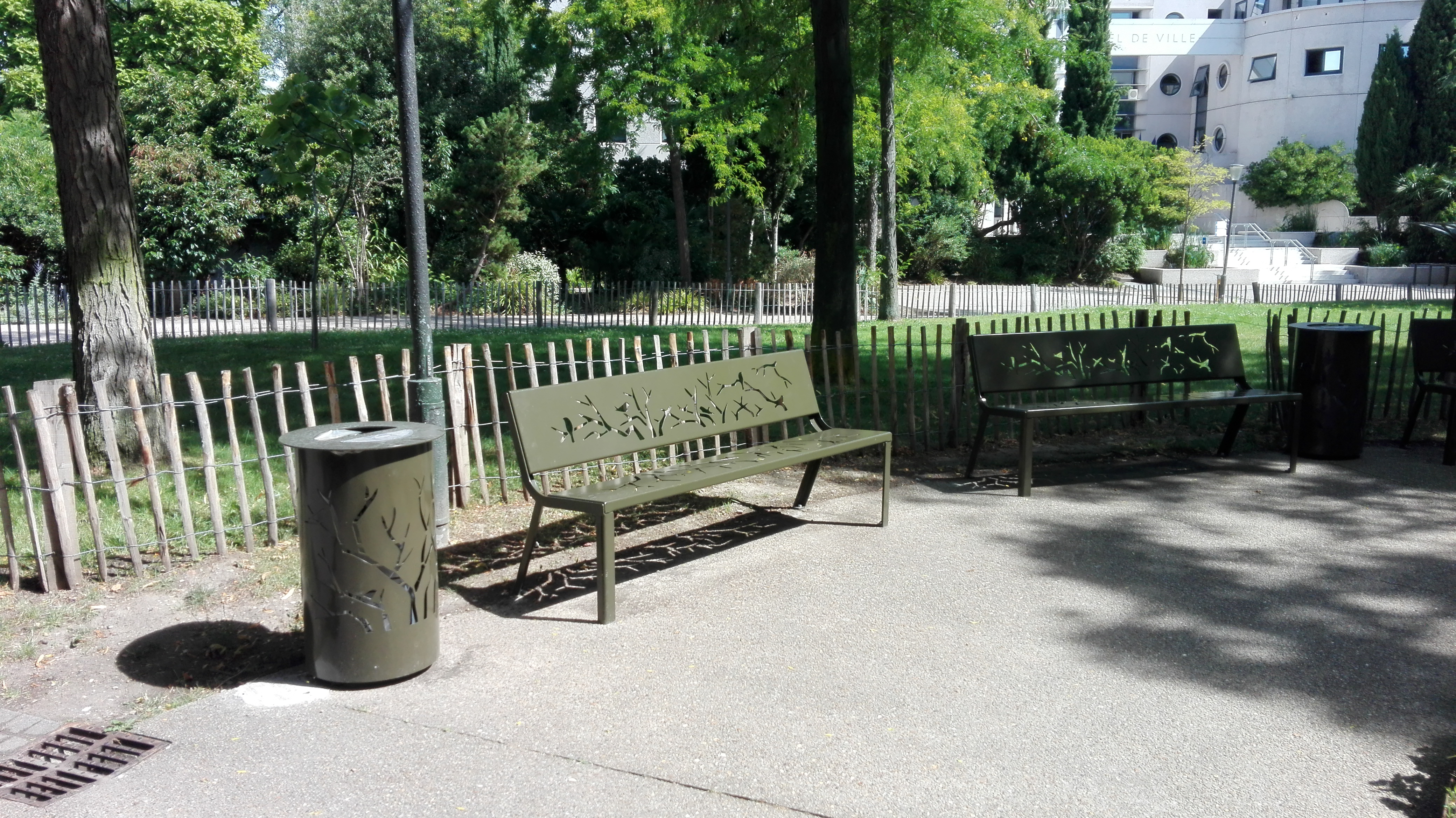 Banc Nature - 3 places - assise et dossier séparés - l. 181 cm - livré non déchargé