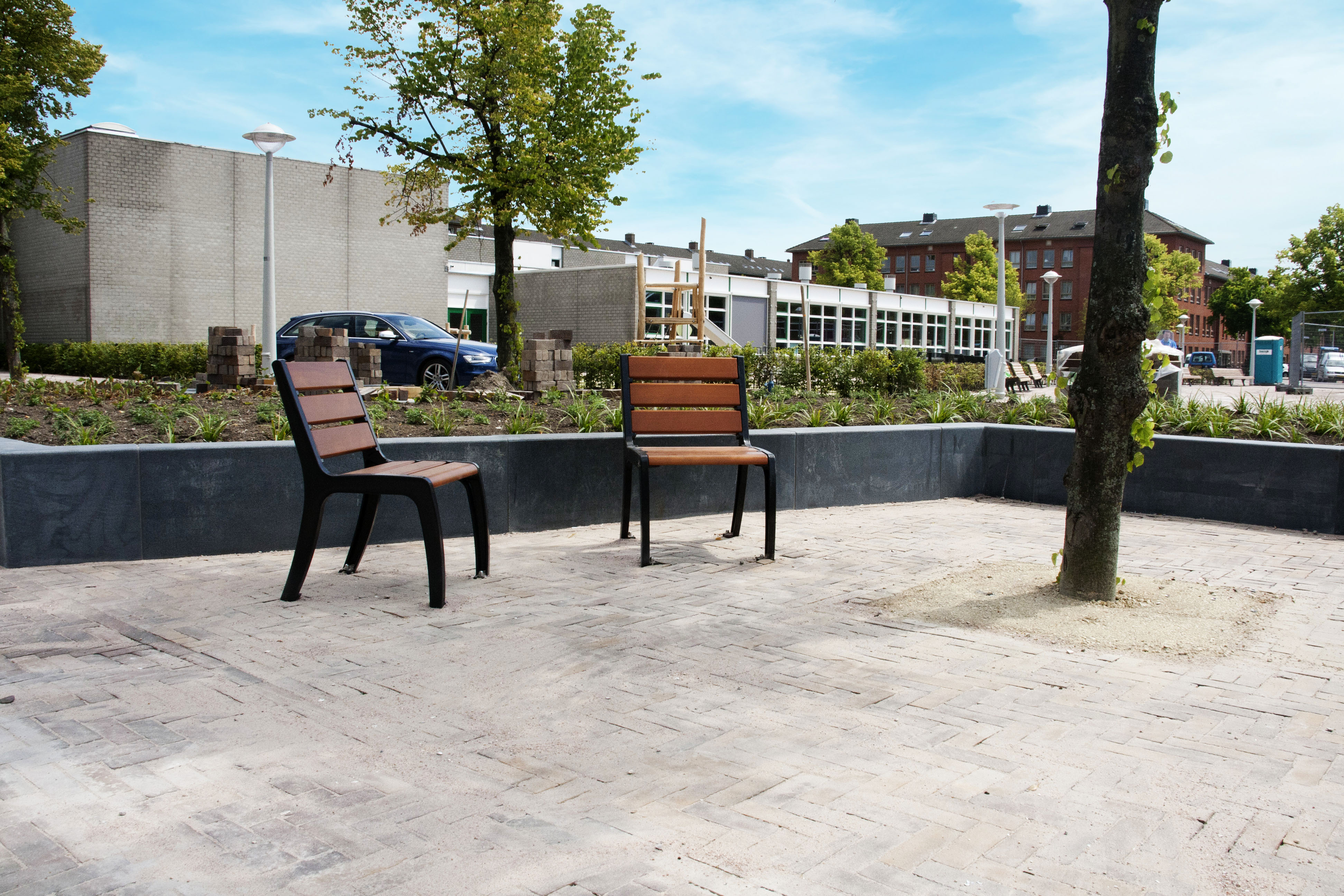 Chaise Opéra - L. 55,9 x ht. assise 36,5 cm livré non déchargé