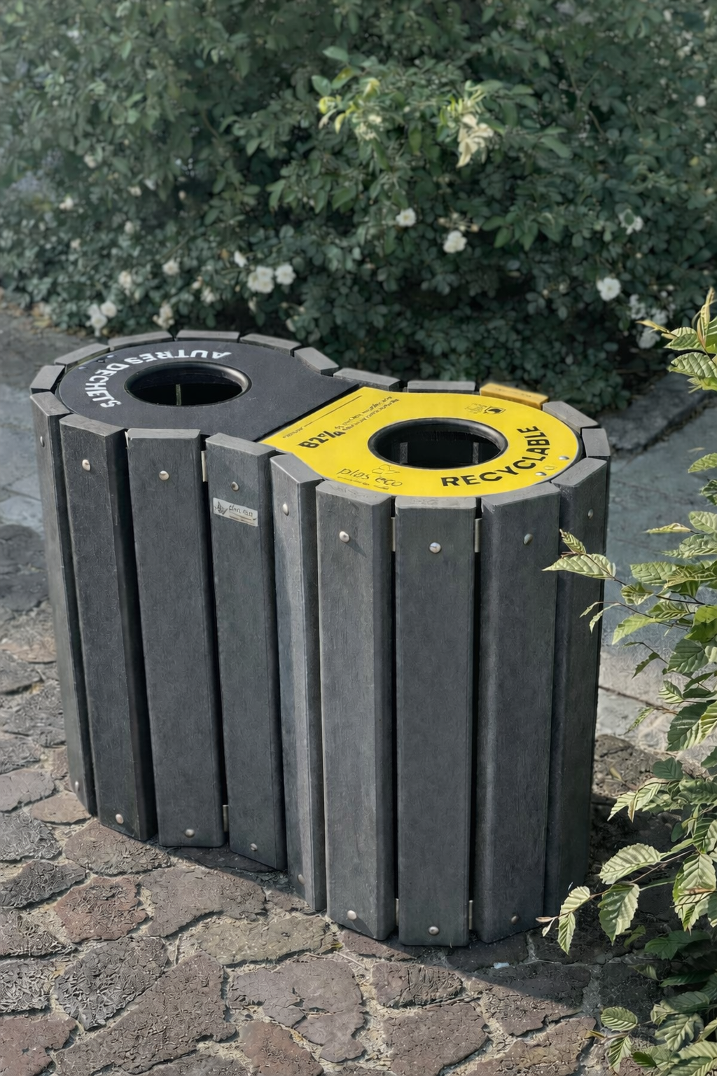 Corbeille Major - lattes plastique recyclé - avec seau intérieur 2 x 90 l - livré non déchargé