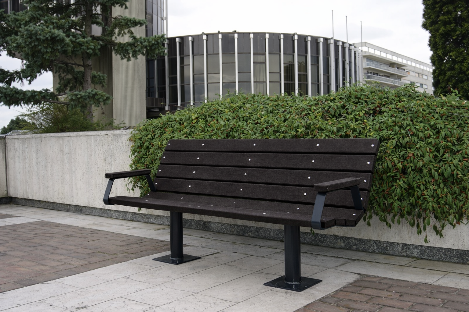 Banc Major - accoudoir - l. 180 cm - coloris standard - livré non déchargé