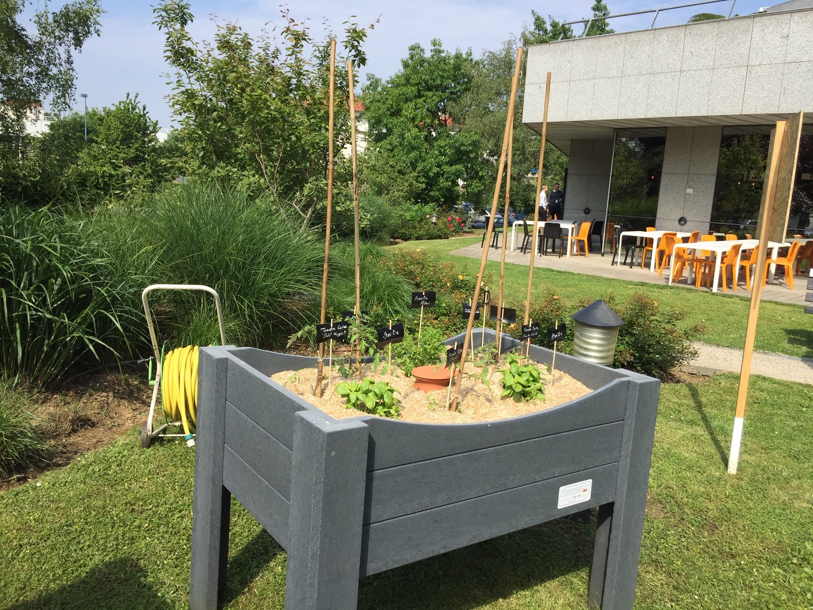 Jardinière pédagogique Ubicuity - 160 L - livré non déchargé