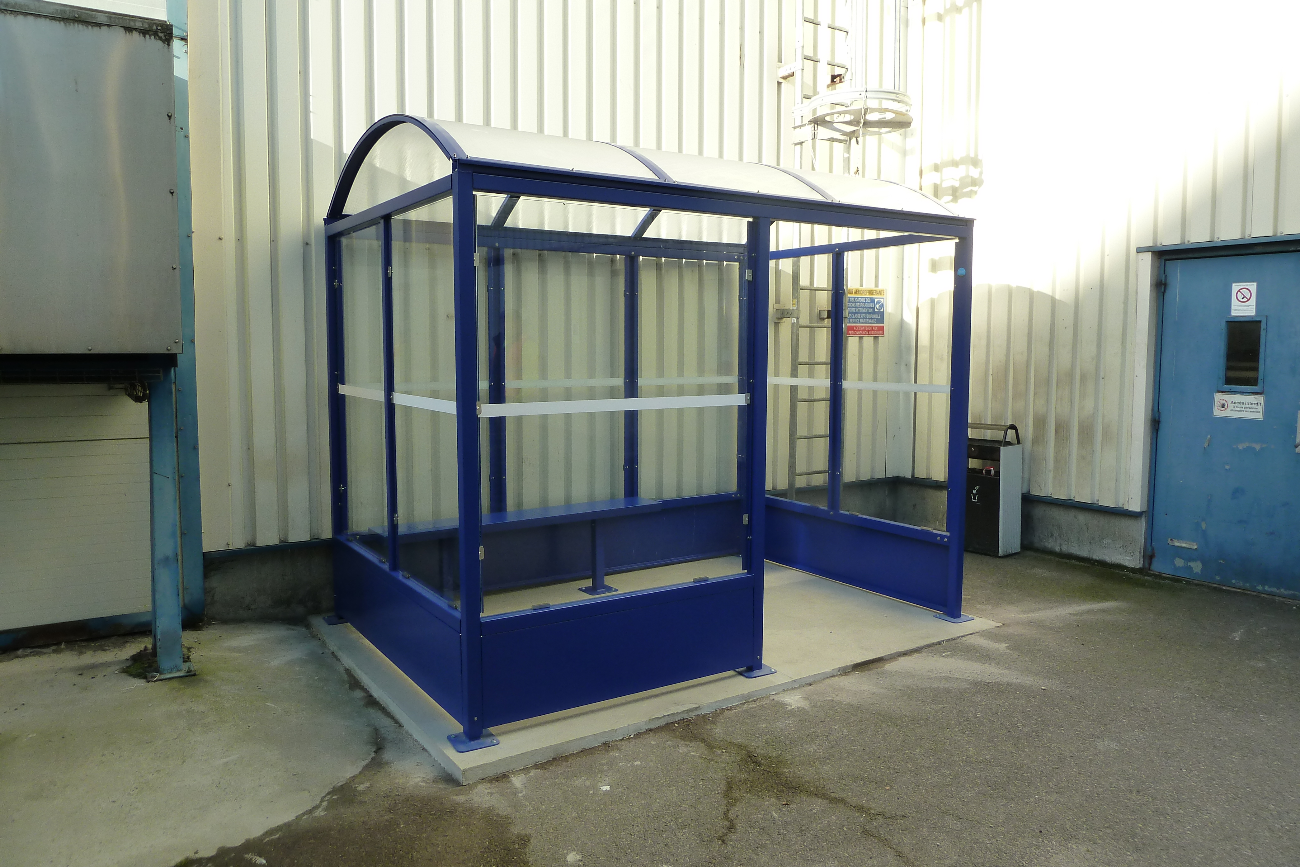 Abri Atlantique - 3 x 2,12 m - avec Retour + Bavettes livré