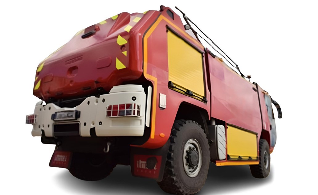 Véhicule Intervention mousse - VIM 60 P2,5 châssis aéroportuaire 4X4 Toro Sentinel Compact 2 places