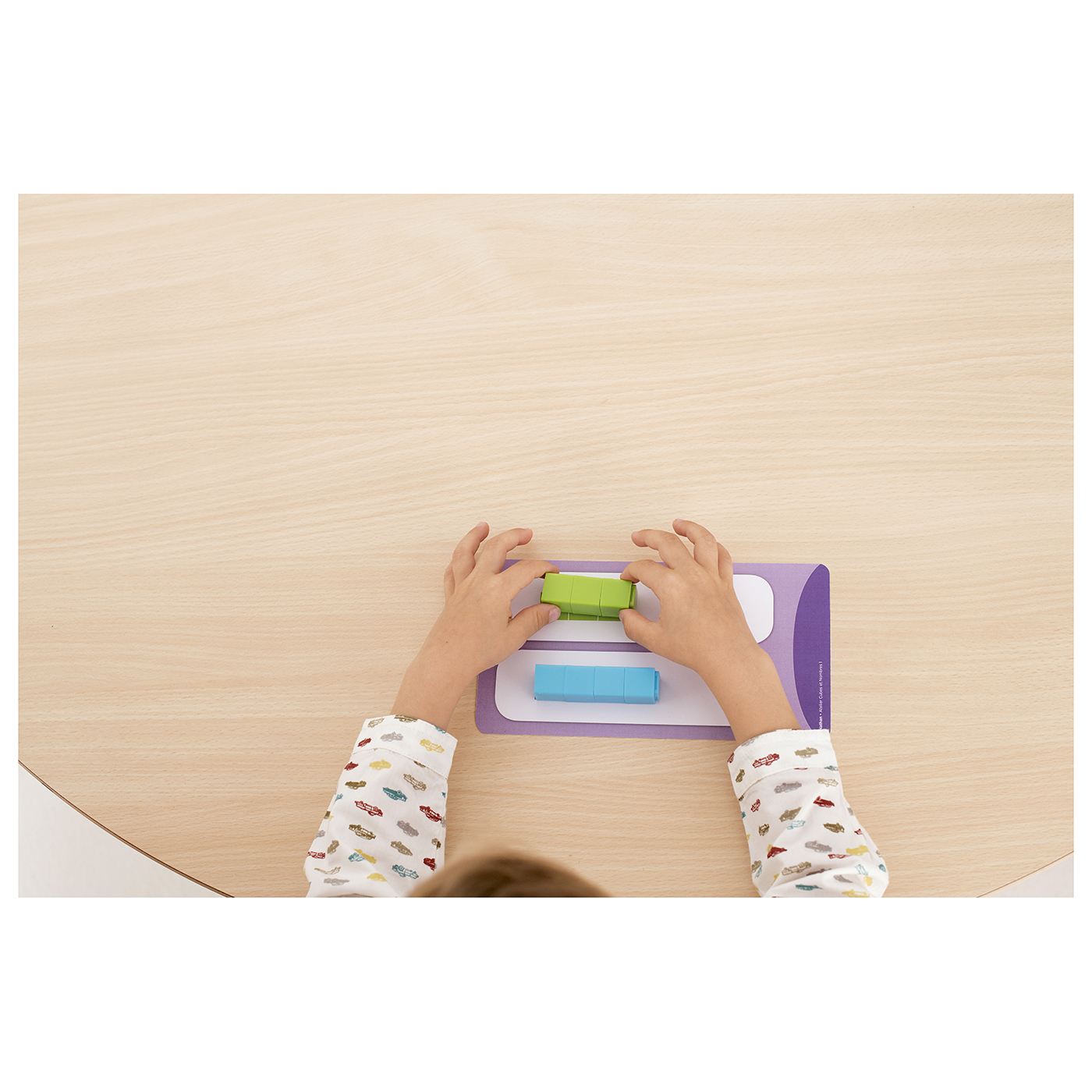 Atelier cubes et nombres 1 -2 enfants