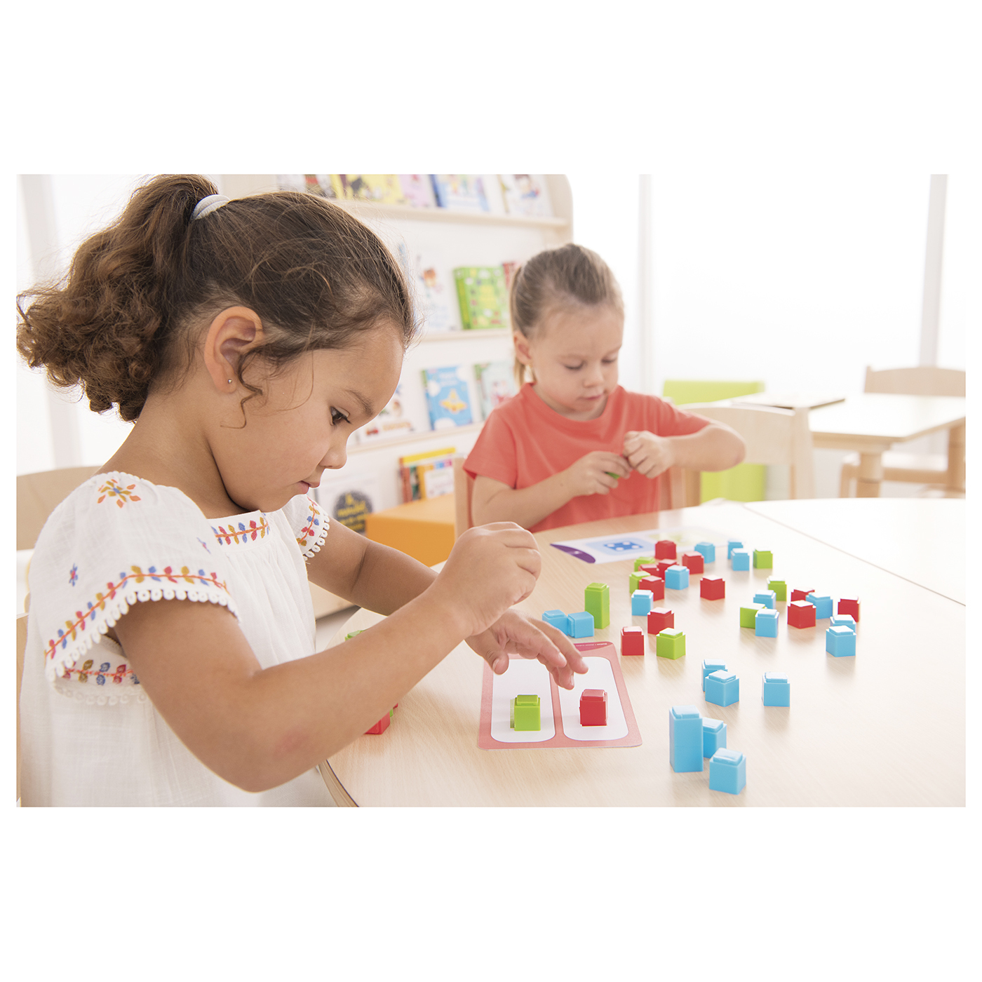 Atelier cubes et nombres 1 -2 enfants
