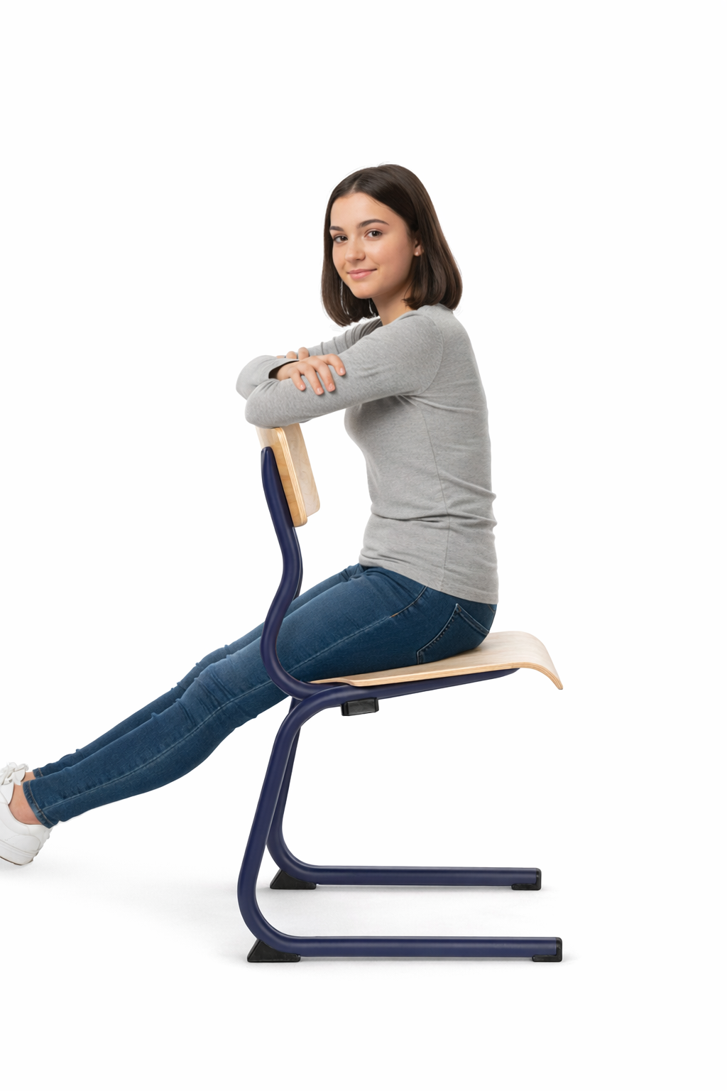 Chaise gamme 3.4.5 - T5 - en appui sur table - dossier et assise multiplis hêtre vernis naturel -