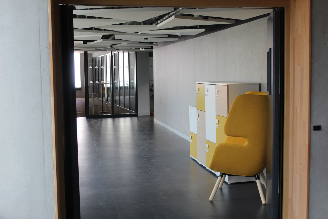 Découvrez les Espaces informels / Espaces de réunion / Espaces de formation / Espaces de travail - Ouvrir le diaporama