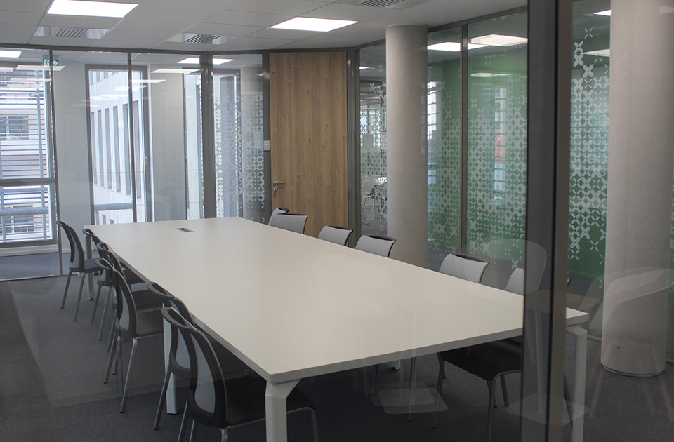 Espaces de réunion / Espaces informels / Espaces de travail - Ouvrir le diaporama