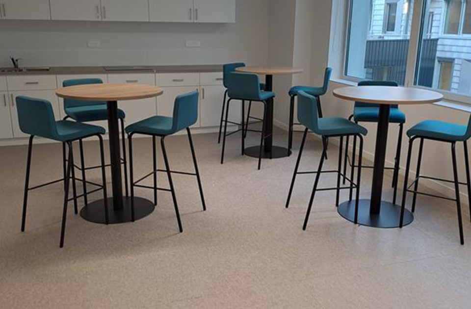 Espaces de travail / Espaces informels / Espaces de réunion - Ouvrir le diaporama