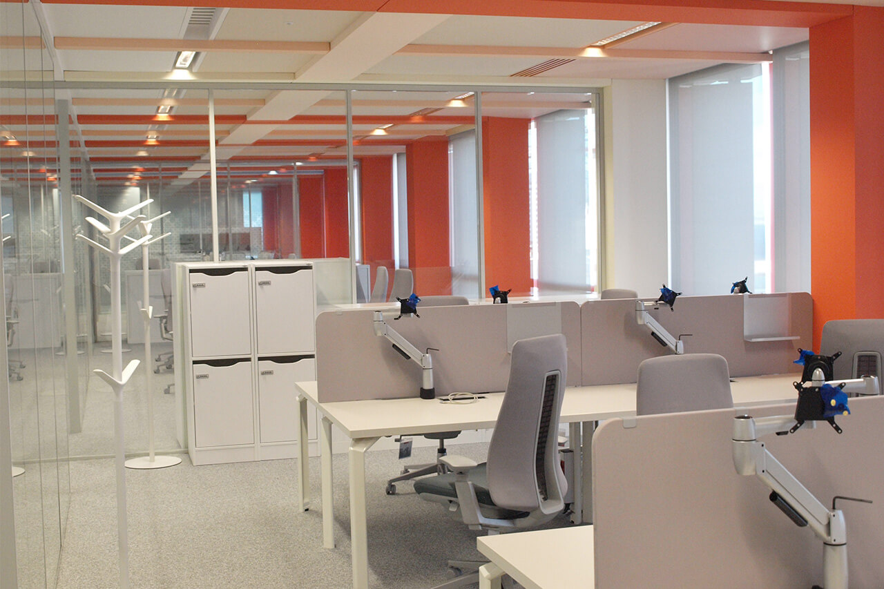 Espaces de réunion / Espaces de travail / Espaces informels / Espaces de formation - Ouvrir le diaporama