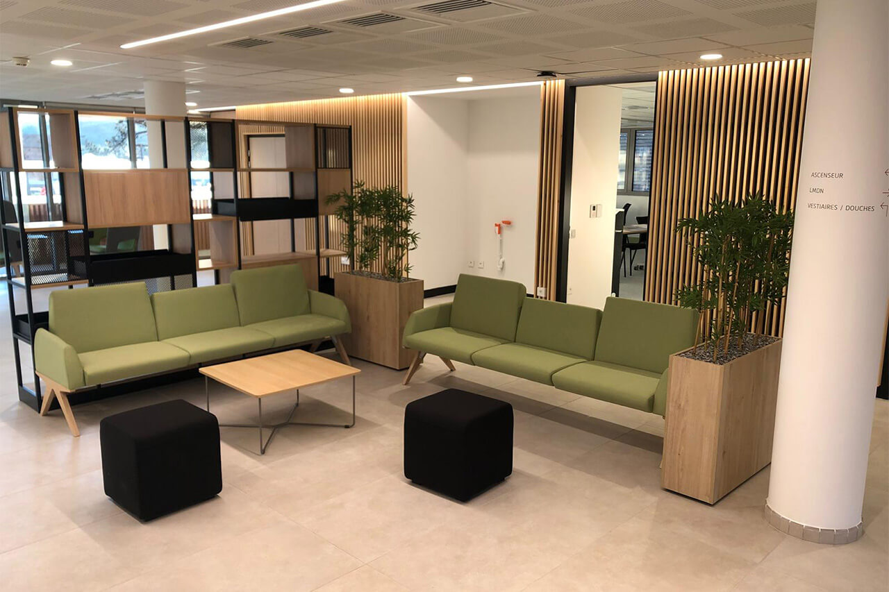 Espace d'accueil / Espace de travail / Espace de réunion / Espaces informels - Ouvrir le diaporama